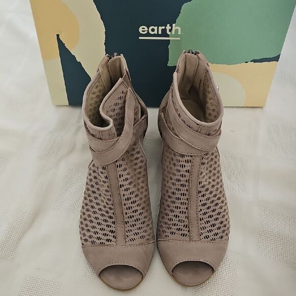 Earth Tan Heeled Boots with Peep-Toe Design - Picture 15 of 16